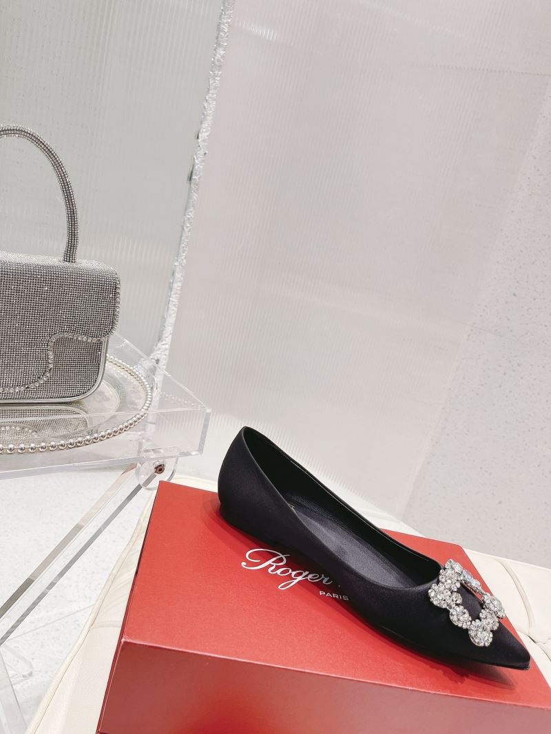 Roger Vivier flat shoes